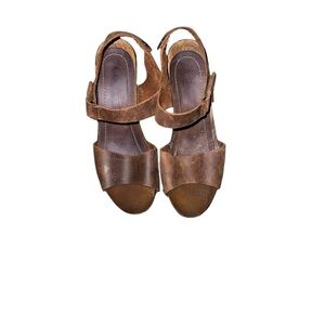 A. Giannetti Brown Leather Sandals 40